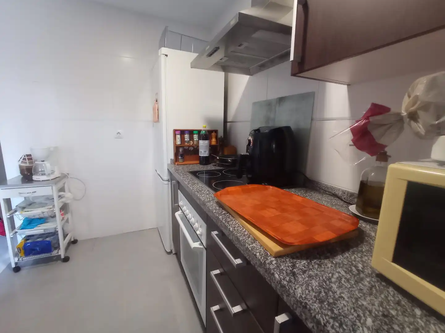 Cocina de Piso en venta en Fuengirola con Aire acondicionado, Terraza y Amueblado