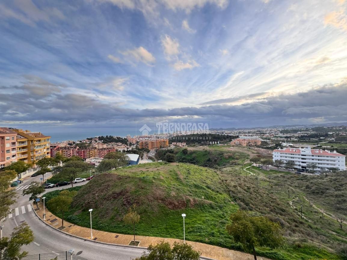 Vista exterior de Pis en venda en Fuengirola amb Balcó