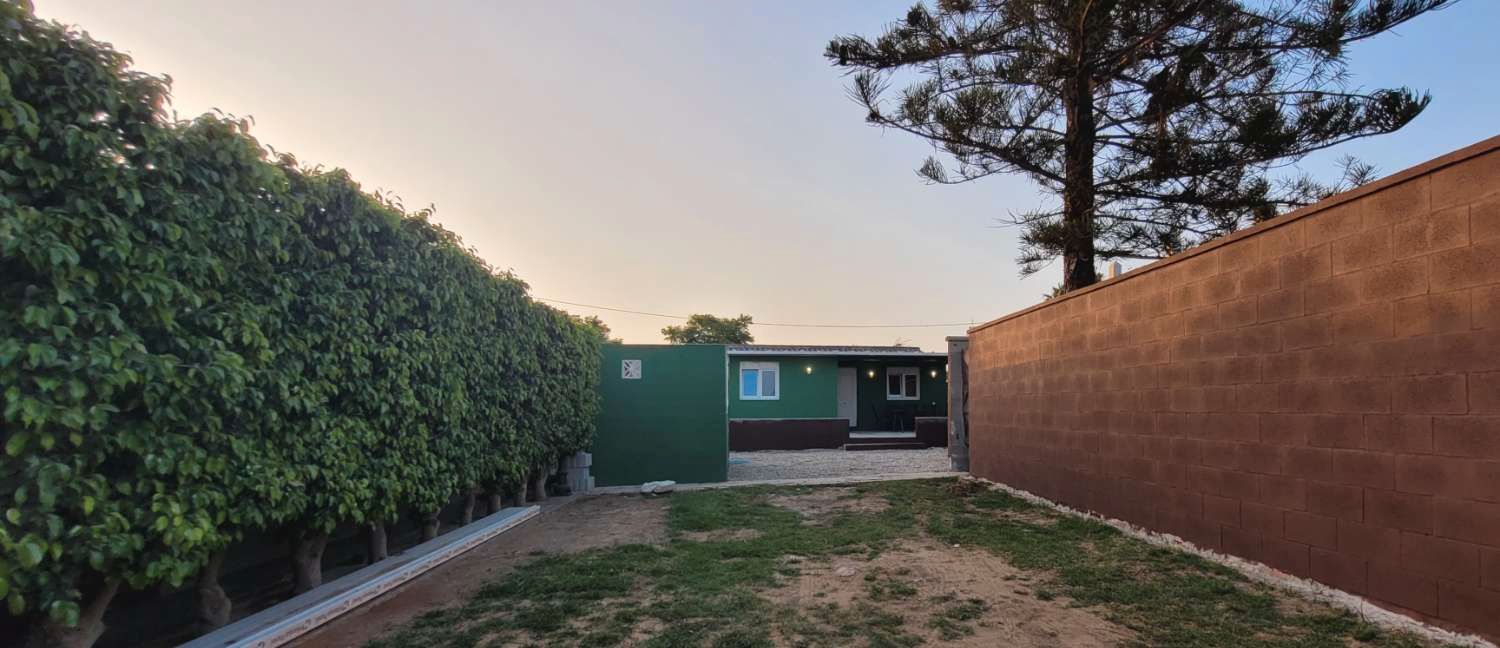 Exterior view of House or chalet to rent in Sanlúcar de Barrameda  with Air Conditioner, Heating and Terrace