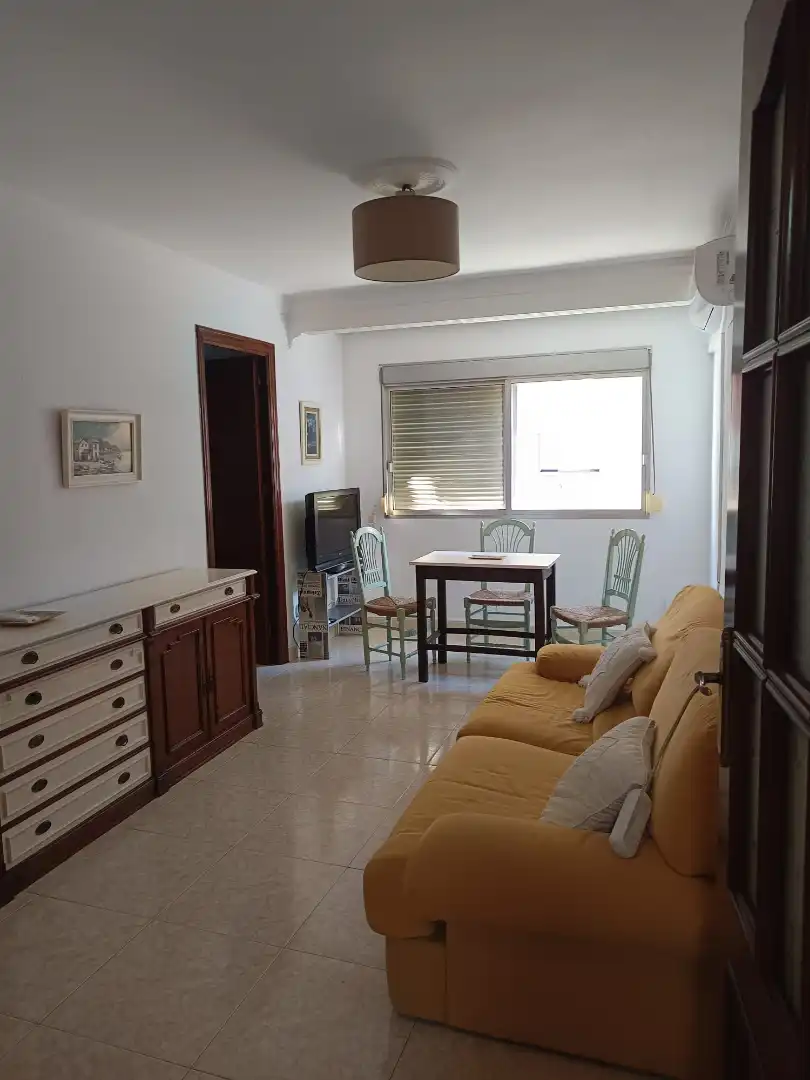 Sala de estar de Piso de alquiler en Huelva con Aire acondicionado, Amueblado y Horno