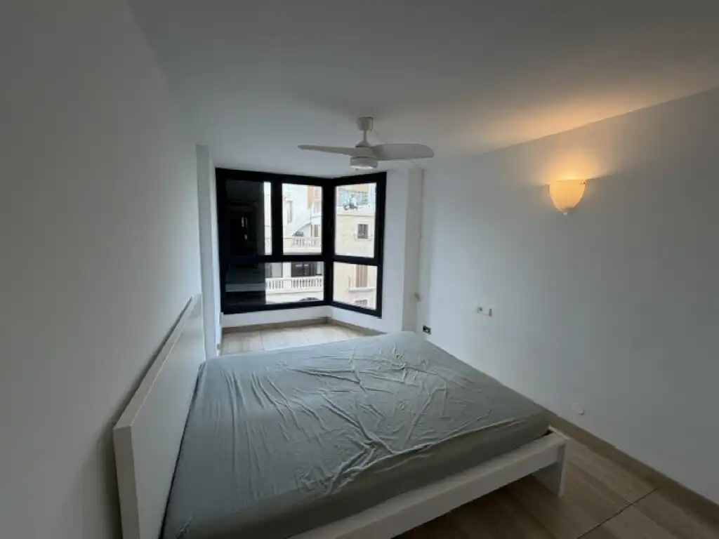 Dormitori de Apartament de lloguer en Ponent