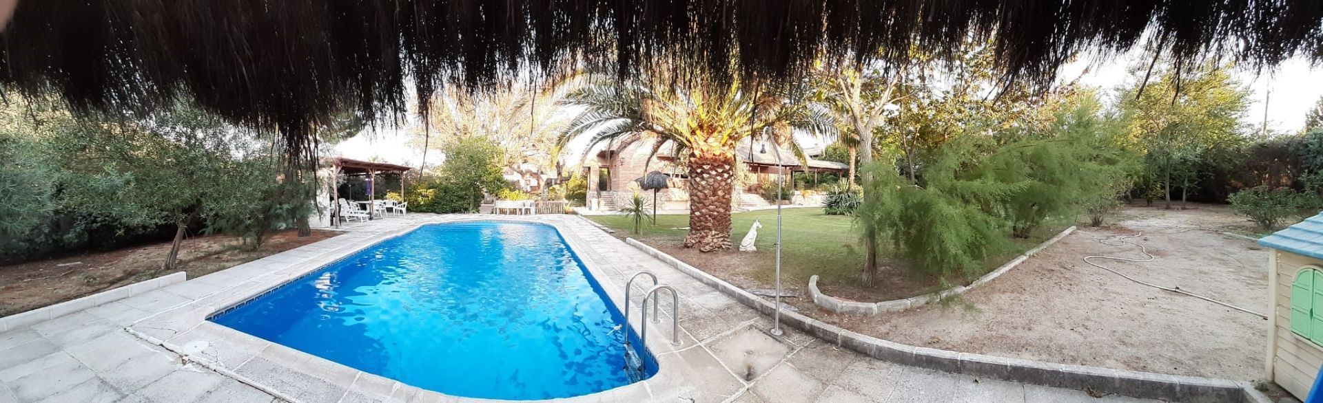 Swimming pool of House or chalet for sale in Villanueva de la Cañada  with Air Conditioner, Heating and Private garden