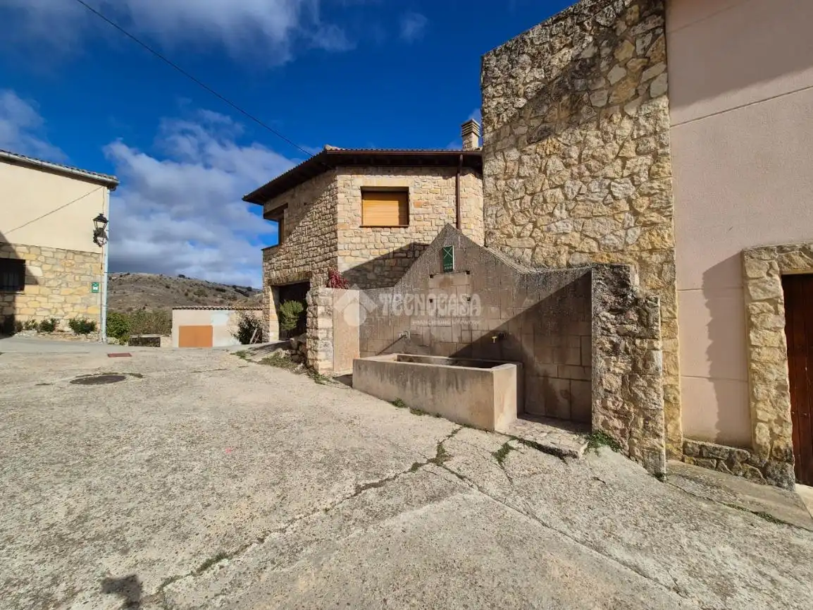 Vista exterior de Residencial en venta en Sigüenza