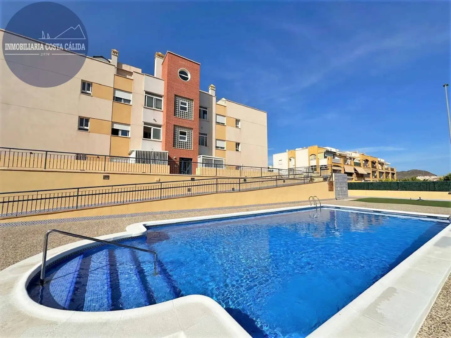Piscina de Apartamento en venta en Águilas con Aire acondicionado, Calefacción y Terraza