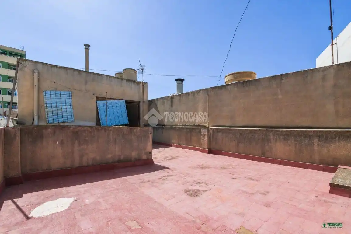 Casa aparellada amb terrassa en venda a Vera Ciudad, imagen 19