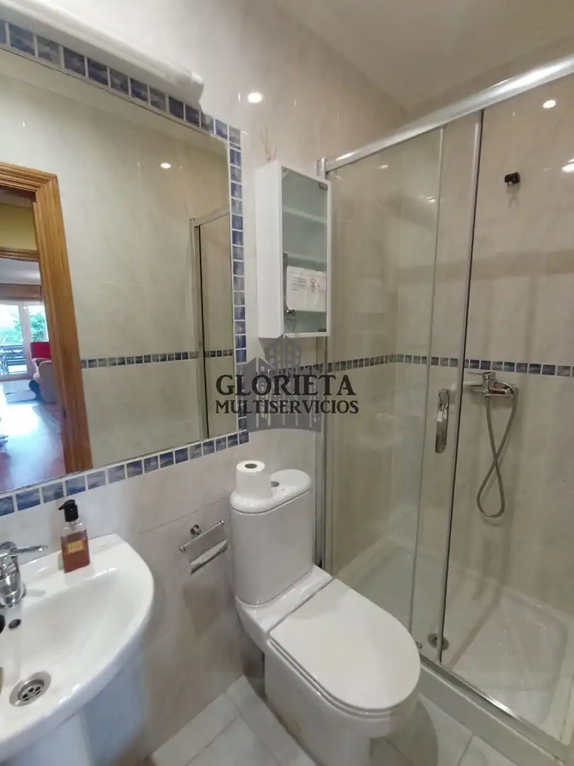 Baño de Casa adosada en venta en Baiona con Calefacción, Parquet y Terraza