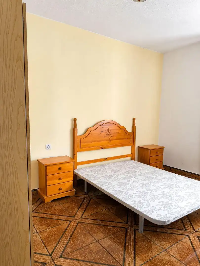 Habitación de Apartamento en venta en Santiago del Teide con Amueblado y Balcón
