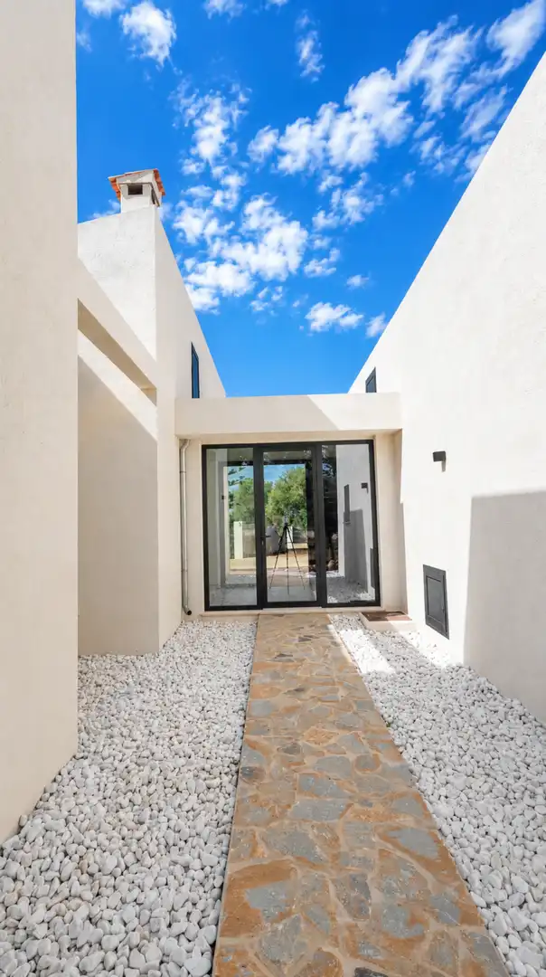 Houses for sale in Muro  with Air Conditioner, Heating and Private garden