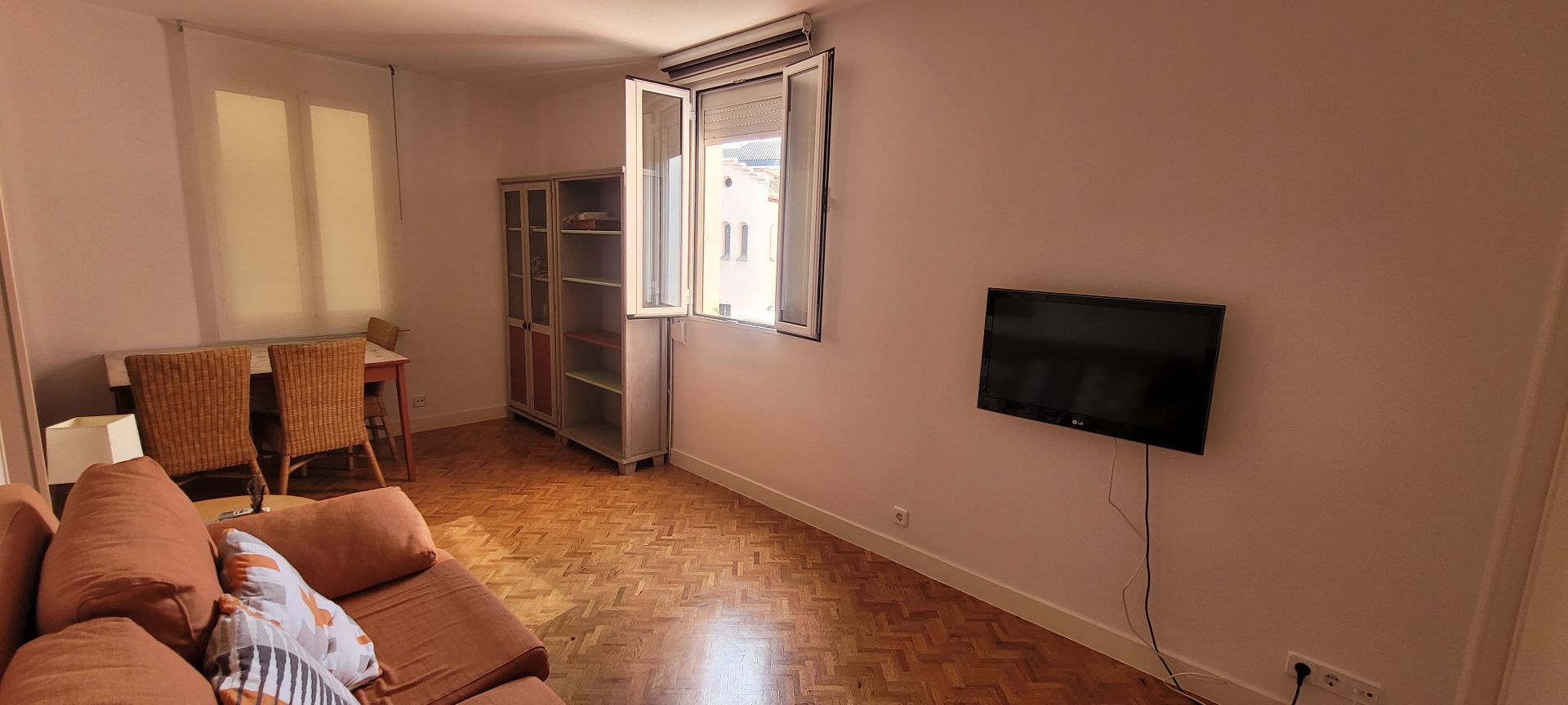 Apartament de lloguer a BRAVO MURILLO, Trafalgar