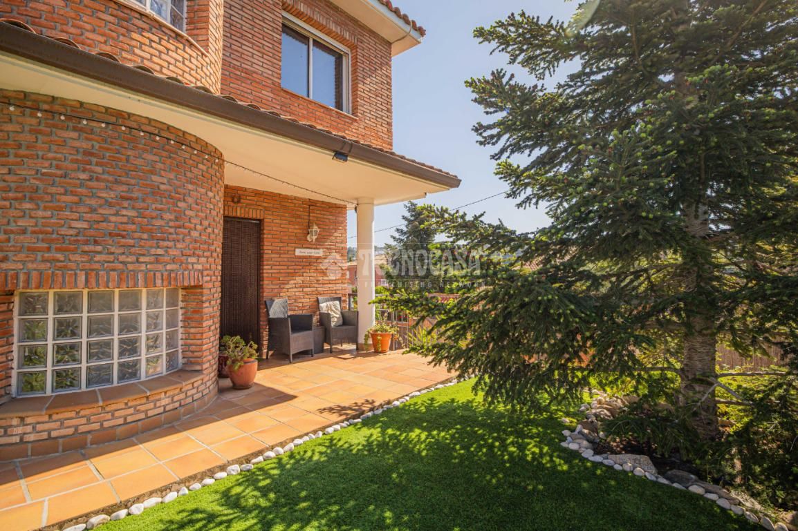 Jardí de Casa o xalet en venda en Sant Quirze del Vallès amb Aire condicionat, Calefacció i Terrassa