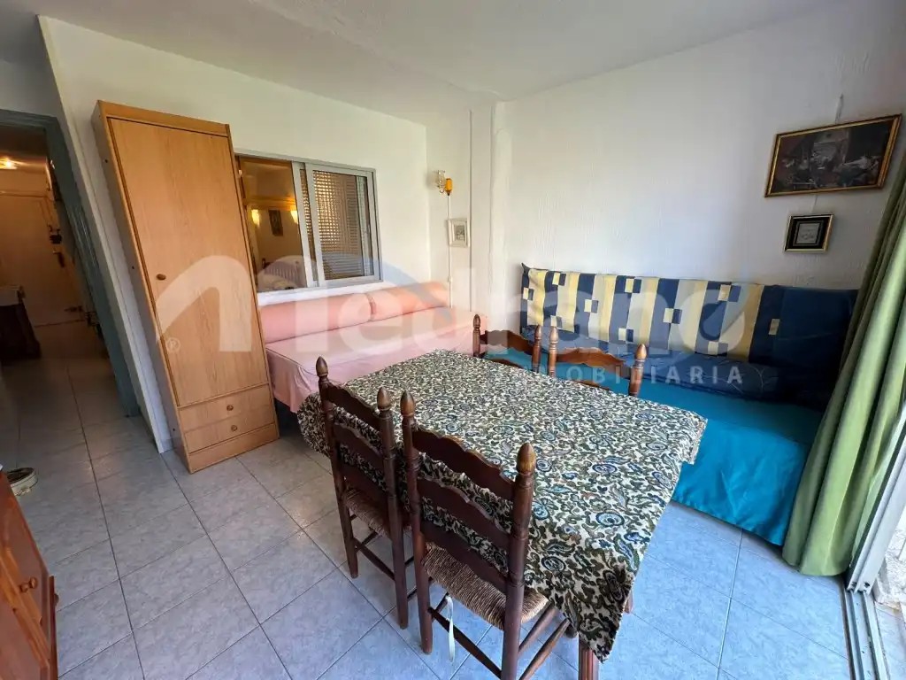 Habitación de Estudio en venta en Benidorm con Jardín privado, Piscina y Piscina comunitaria