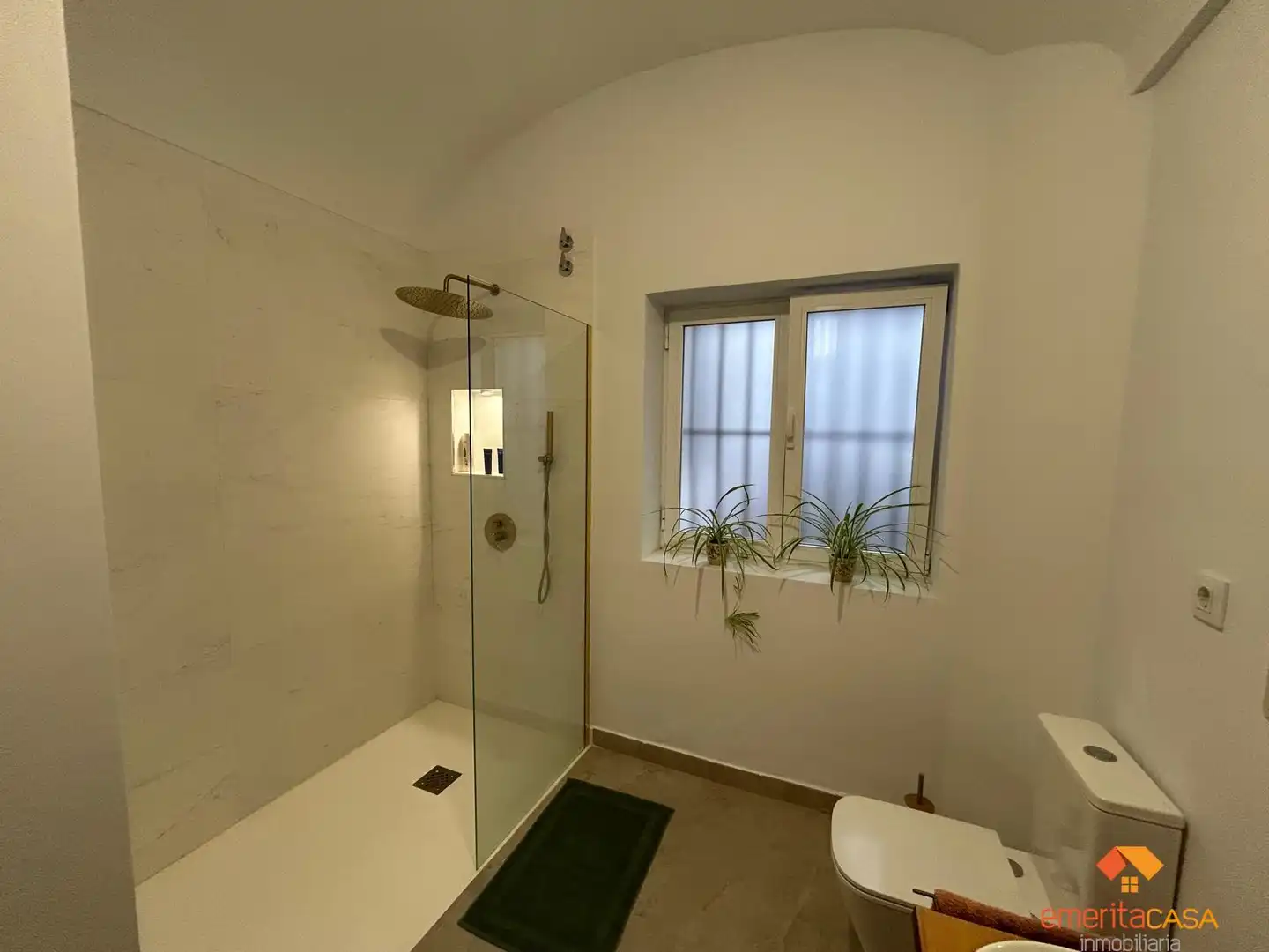 Bathroom of Flat for rent in Mérida  with Air Conditioner, Heating and Furnished