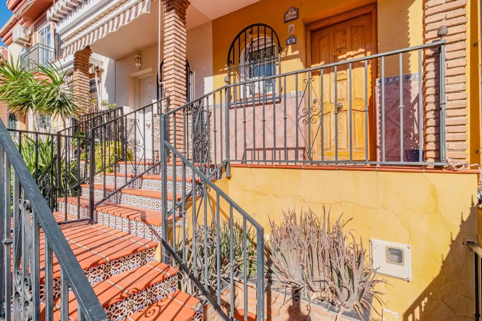 Casa adosada en venda a Cúllar Vega