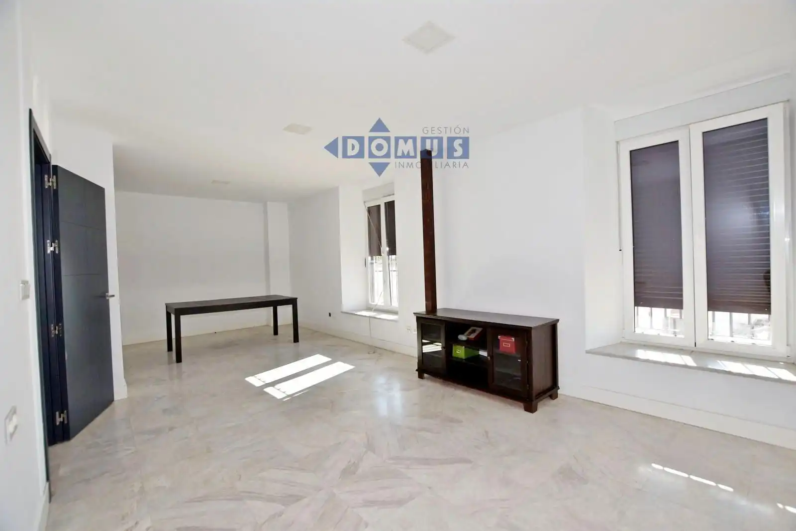 Sala d'estar de Pis de lloguer en Ronda amb Calefacció i Terrassa