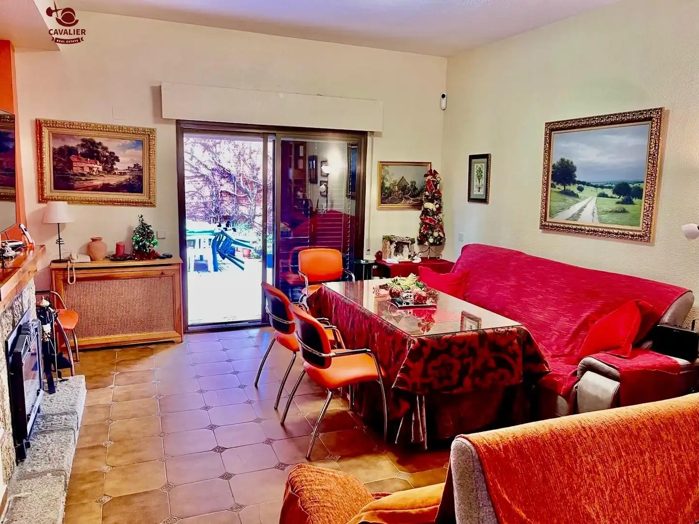 Sala de estar de Casa adosada en venta en Los Molinos con Calefacción, Jardín privado y Terraza