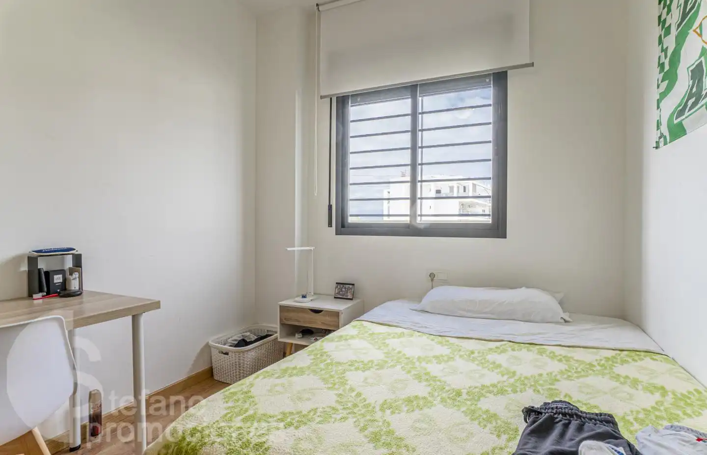 Schlafzimmer von Erdgeschoss zum Verkauf in Málaga mit Klimaanlage, Privatgarten und Parkett