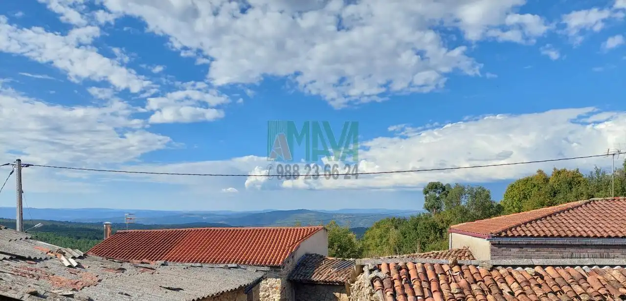 Casa o chalet en venta en Toén