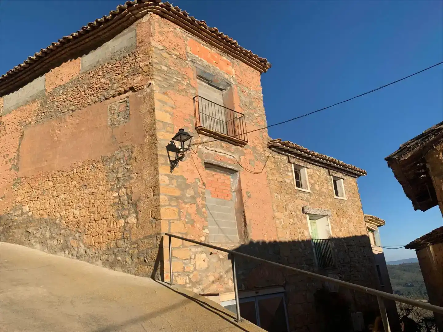 Vista exterior de Finca rústica en venda en Hoz y Costean amb Traster i Balcó