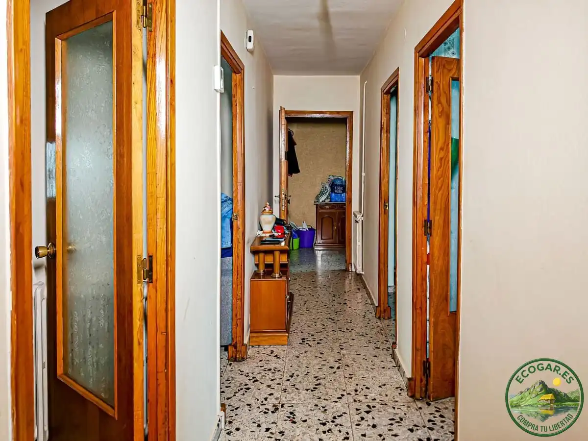 Casa o chalet en venta en Ponferrada con Calefacción, Jardín privado y Terraza