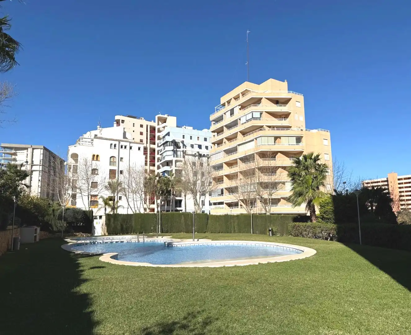 Exterior view of Apartments for sale in Calpe / Calp  with Air Conditioner, Heating and Private garden