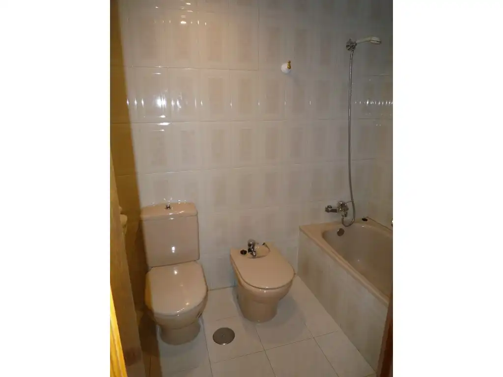Baño de Piso en venta en Cacabelos