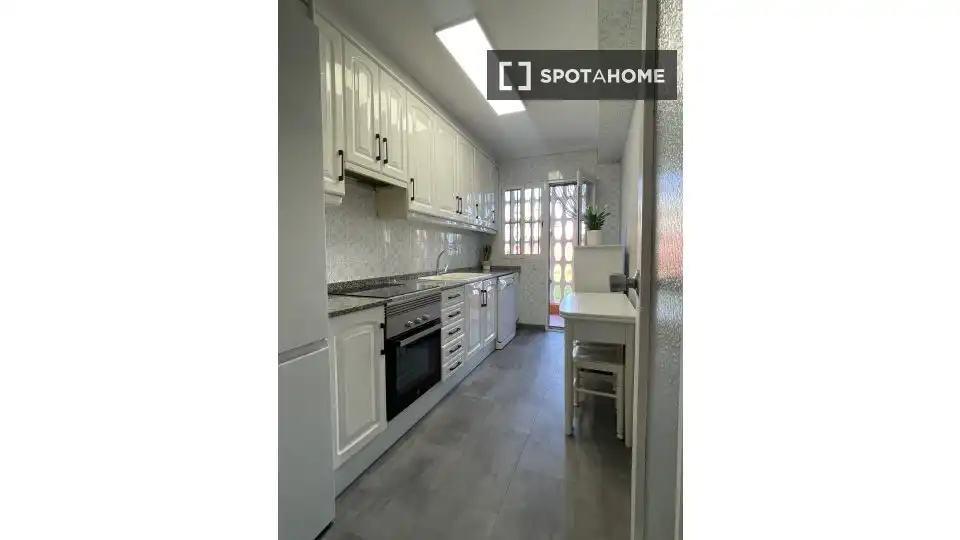 Room in Benimàmet