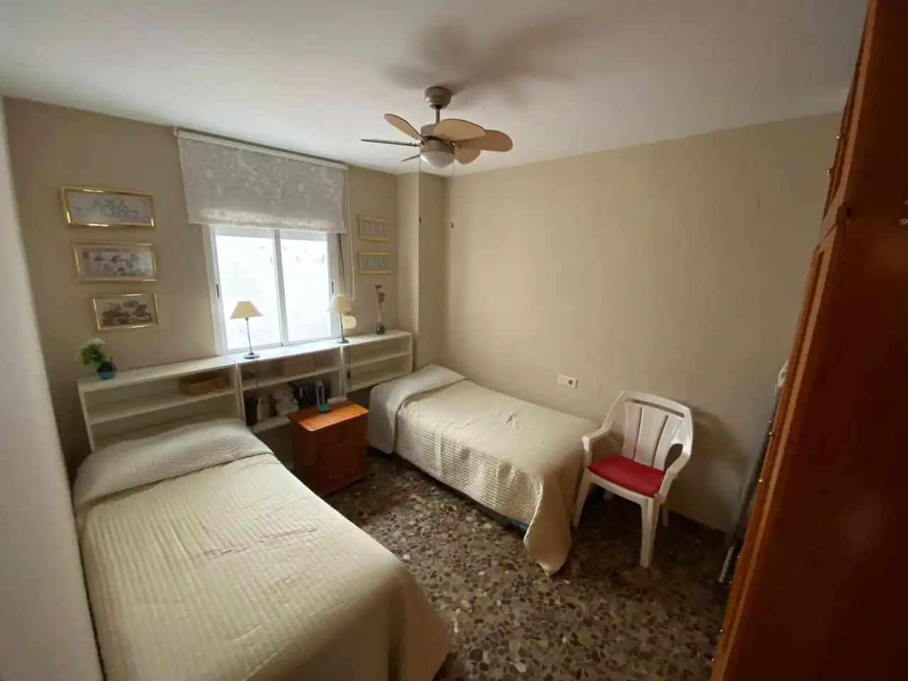 Habitación de Piso de alquiler en Vélez-Málaga con Terraza y Amueblado