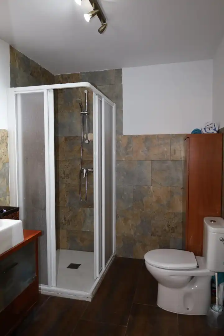 Bany de Casa o xalet en venda en Valdealgorfa amb Calefacció, Terrassa i Traster