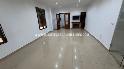 Foto 2 de Casa o xalet en venda a El Carmen - La Barrera, Lucena