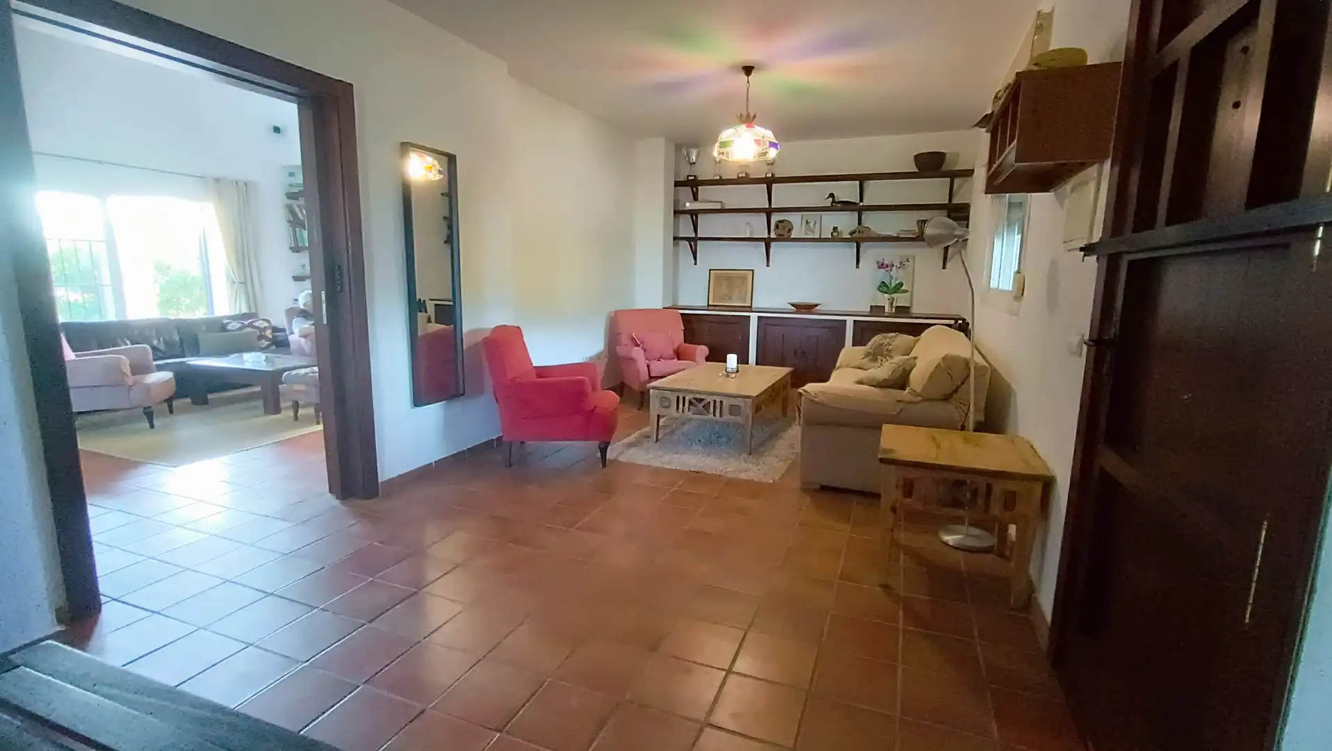 Sala de estar de Finca rústica en venta en Estepona con Aire acondicionado, Calefacción y Jardín privado