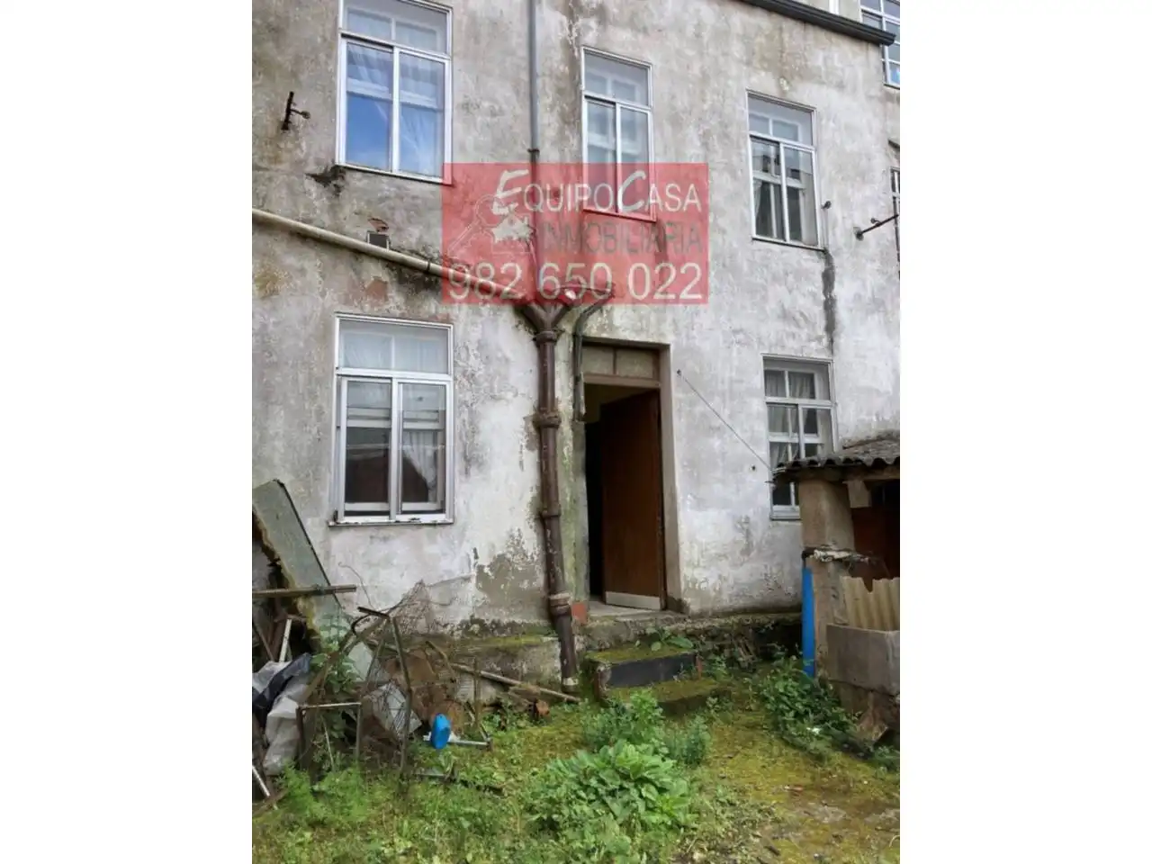 Vista exterior de Casa adosada en venta en Lugo con Jardín privado y Alarma