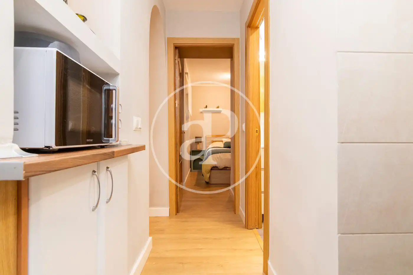 Flat for rent in Madrid  with Air Conditioner, Heating and Furnished