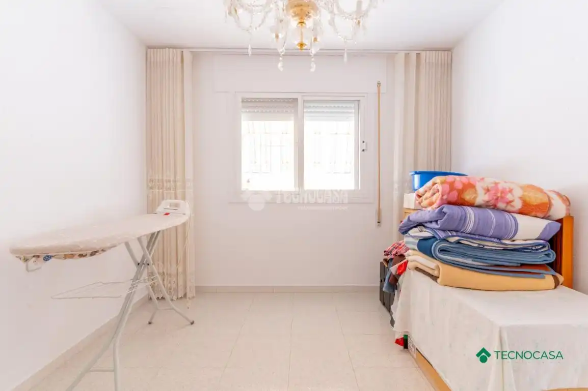 Habitación de Piso en venta en Roquetas de Mar con Aire acondicionado, Terraza y Balcón