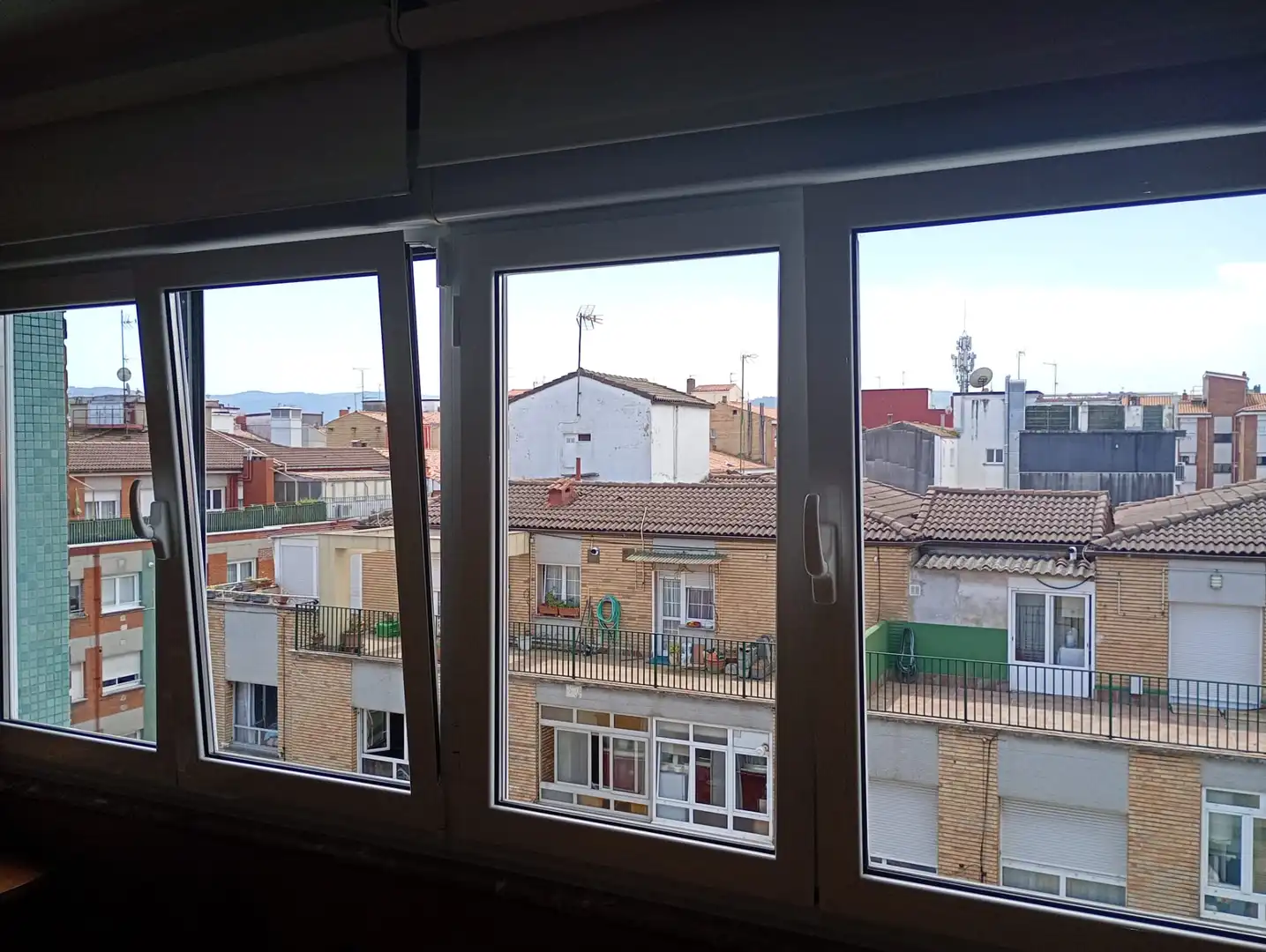 Exterior view of Flat for sale in Gijón   with Parquet flooring, Furnished and Oven