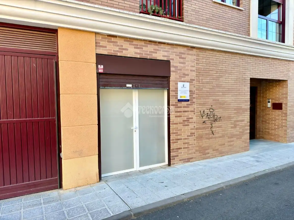 Business premises for sale in Cabanillas del Campo, imagen 3