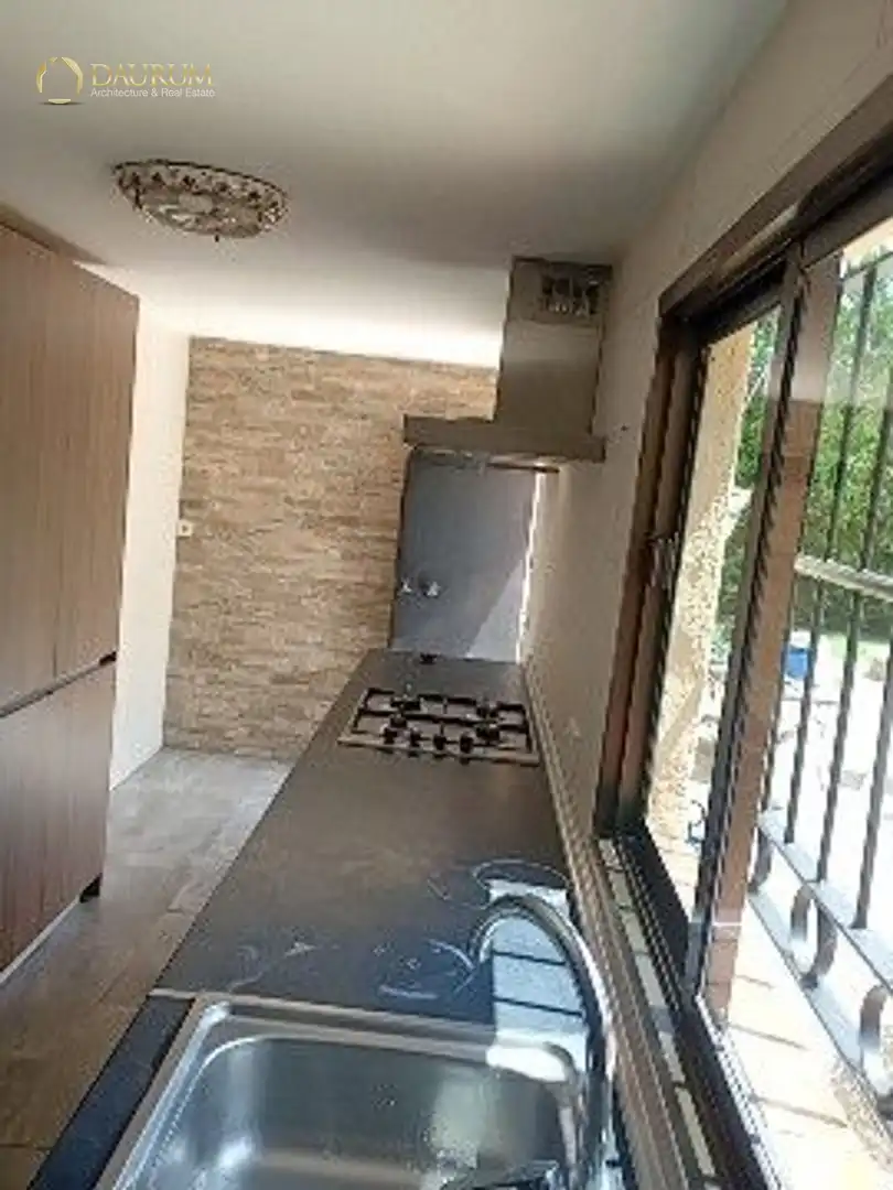 Cuina de Casa o xalet en venda en La Rinconada amb Aire condicionat i Piscina