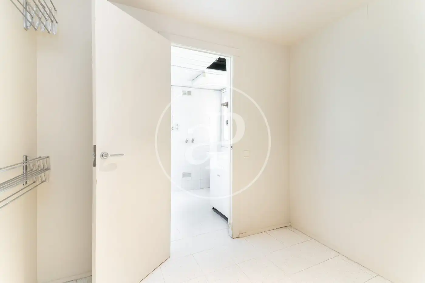 Flat for rent in Barcelona  with Air Conditioner, Heating and Terrace