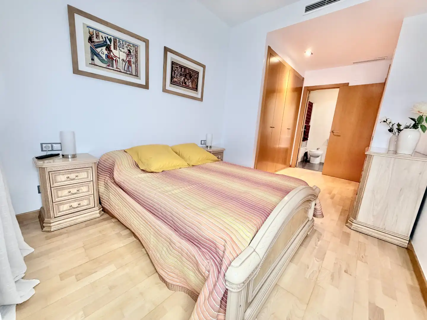 Bedroom of Ground floor for sale in Badalona  with Air Conditioner, Heating and Private garden