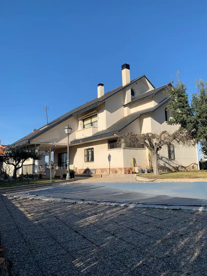 Exterior view of Houses for sale in Aranjuez