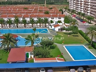 Apartament amb piscina en venda a Carrer Barcelona Entrador 8