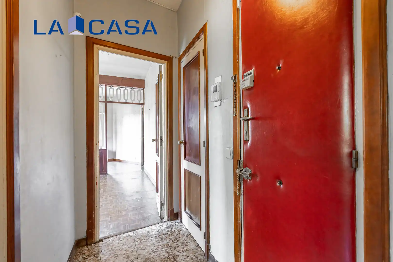 Vista exterior de Piso en venta en Madrid con Calefacción, Terraza y Trastero