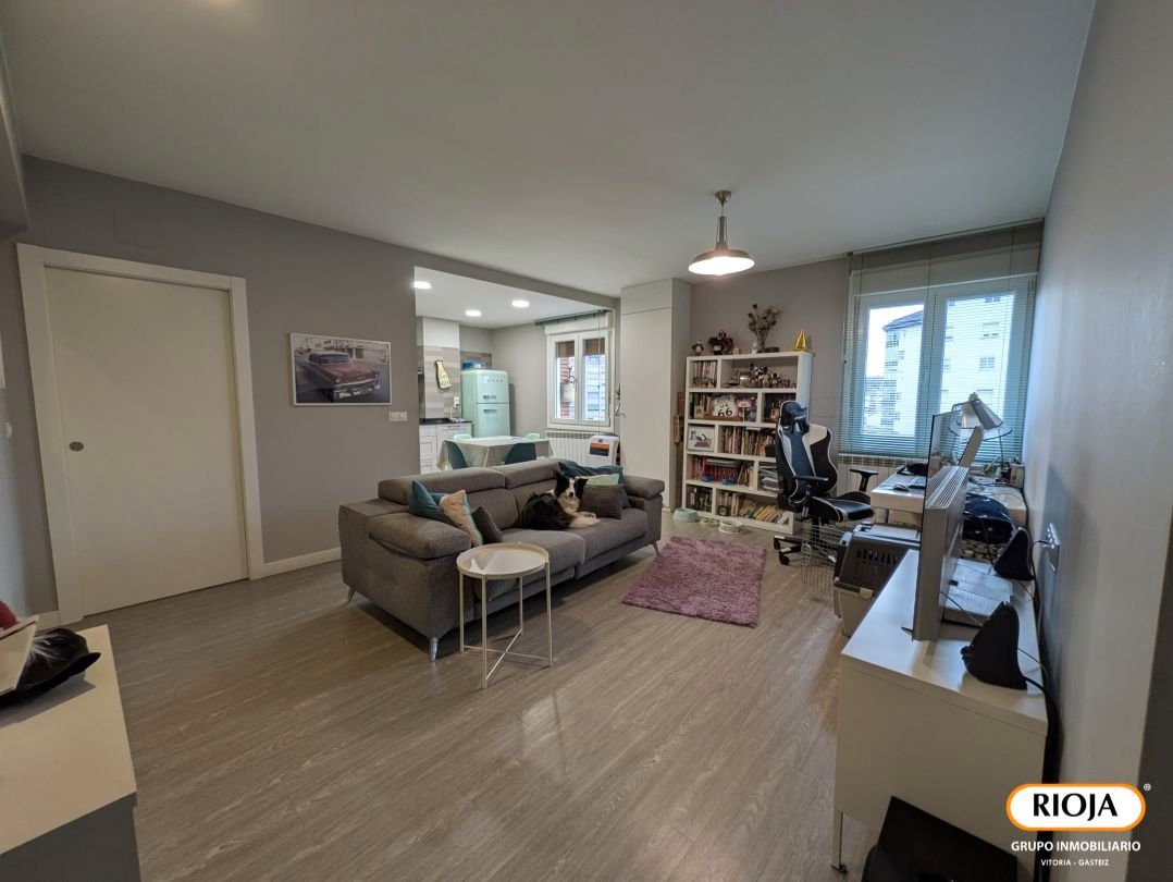 Flat for sale in Obispo Ballester Kalea, El Anglo