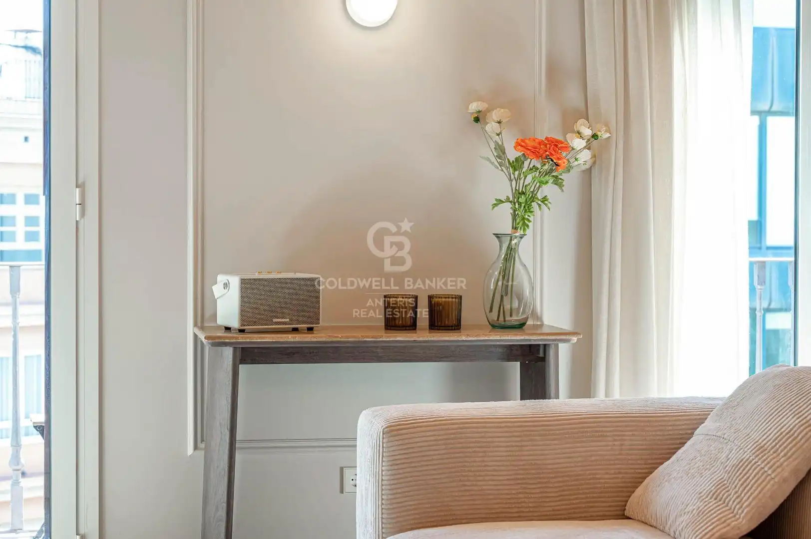 Wohnzimmer von Wohnung zum Verkauf in Barcelona mit Klimaanlage, Parkett und Terrasse