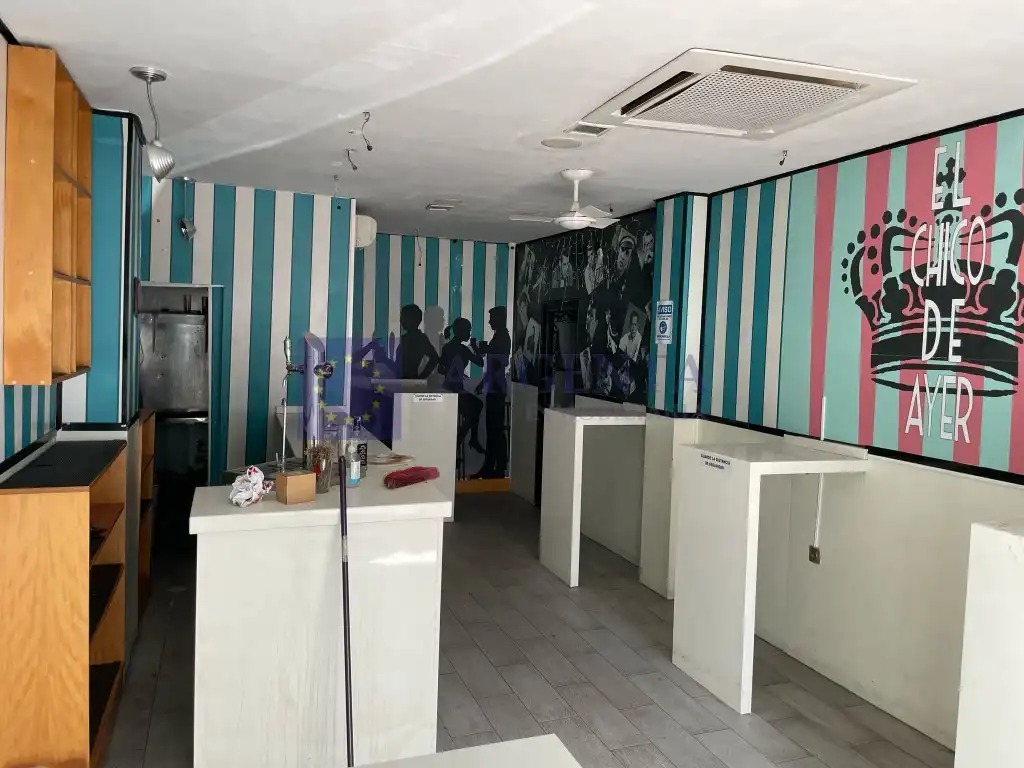 Local comercial en venda a Plaza Bruselas