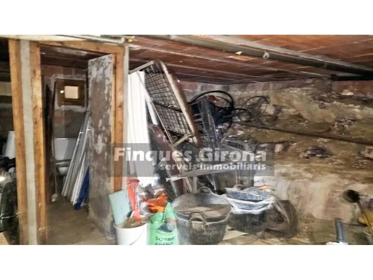 Casa rústica amb jardí en venda a Calle CAN CUCUT, imagen 30