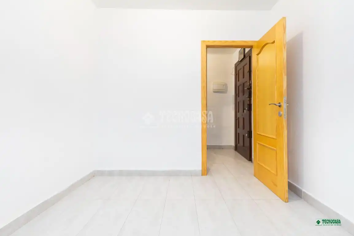 Wohnung zum Verkauf in Almería mit Klimaanlage und Heizung