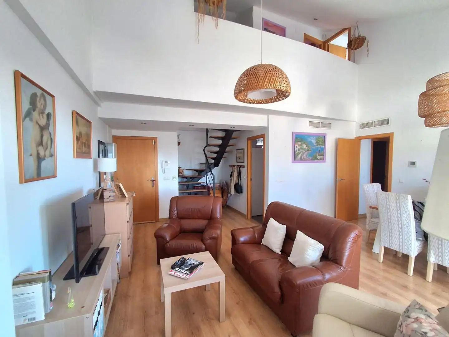 Sala de estar de Dúplex en venta en Alborache con Terraza