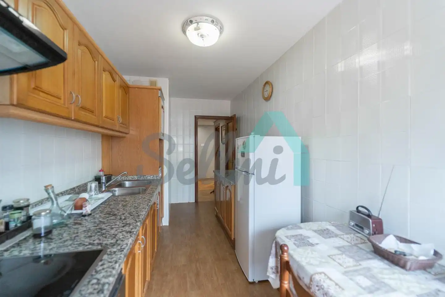 Cocina de Piso en venta en Oviedo  con Calefacción, Parquet y Trastero