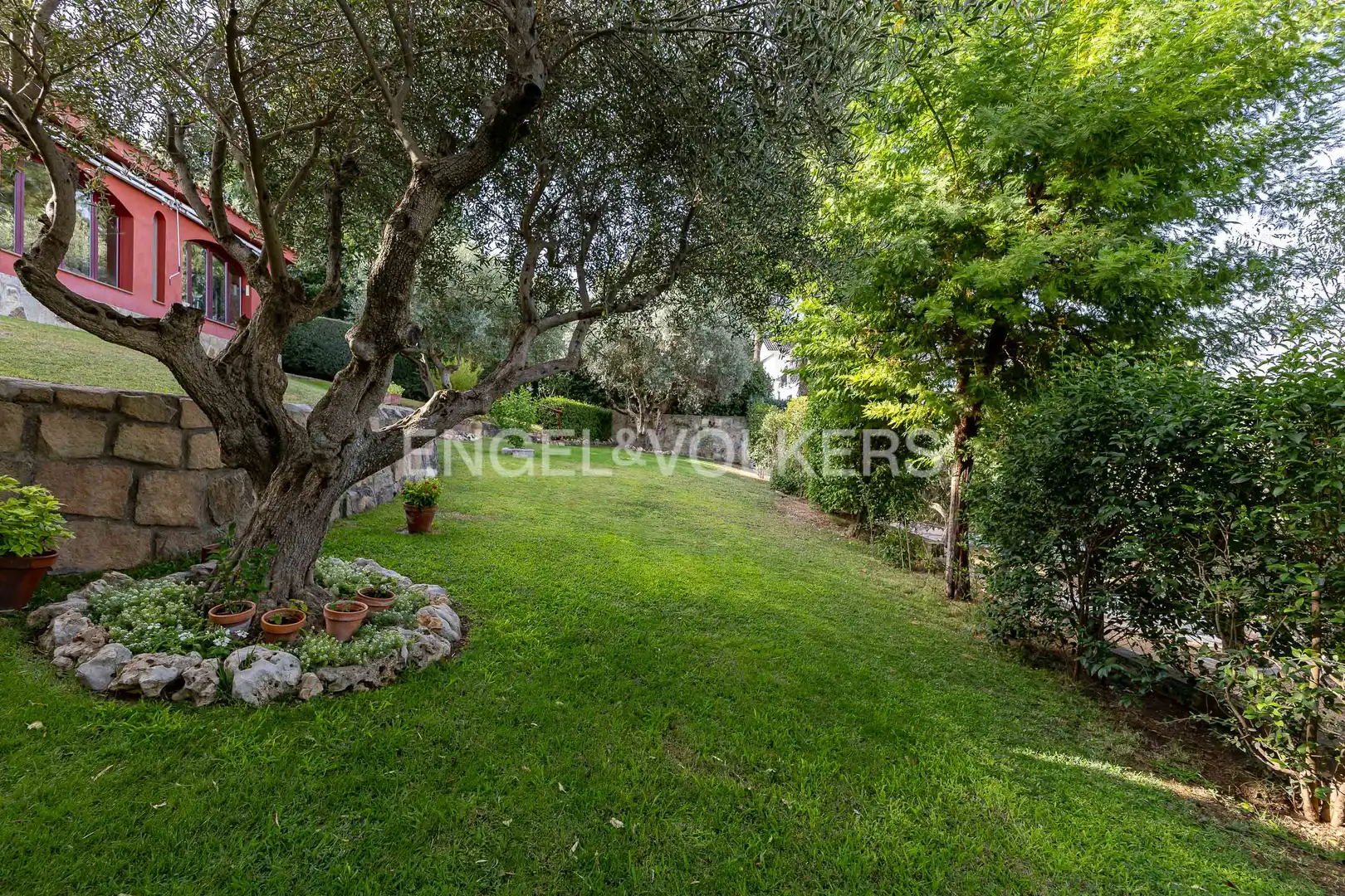 Jardín de Casa o chalet en venta en El Casar con Aire acondicionado, Calefacción y Jardín privado