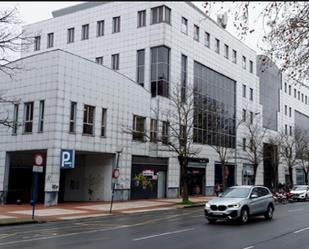 Vista exterior de Oficina en venda en Vitoria - Gasteiz